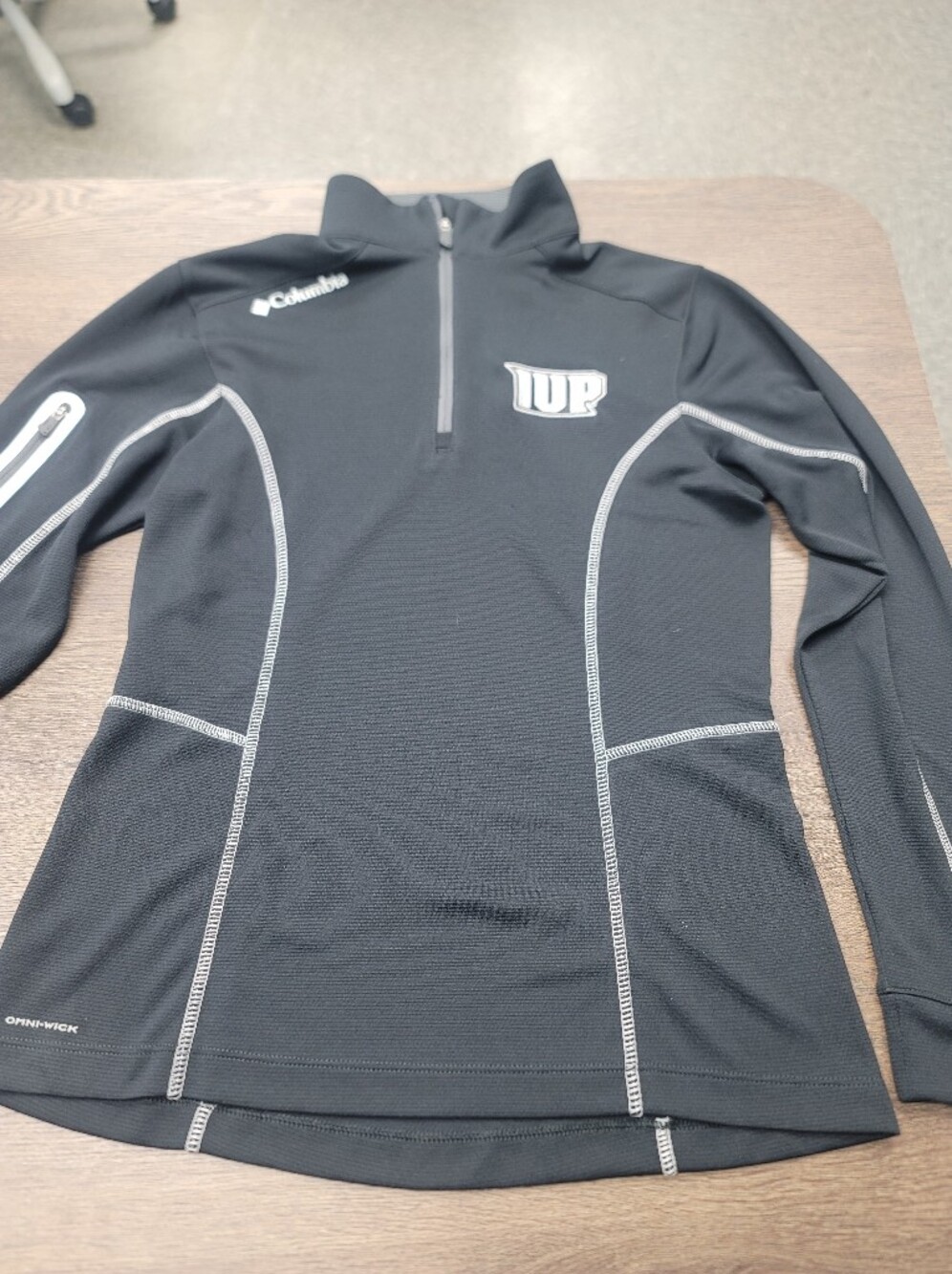 NWT Columbia IUP Omini-Wick Womens Shotgun 1/4 Zip Top Black Small 16S61WL